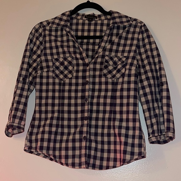 Size medium forever 21 button up quarter sleeve top - Picture 3 of 3